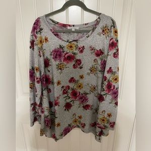 3X Floral Long Sleeve Top